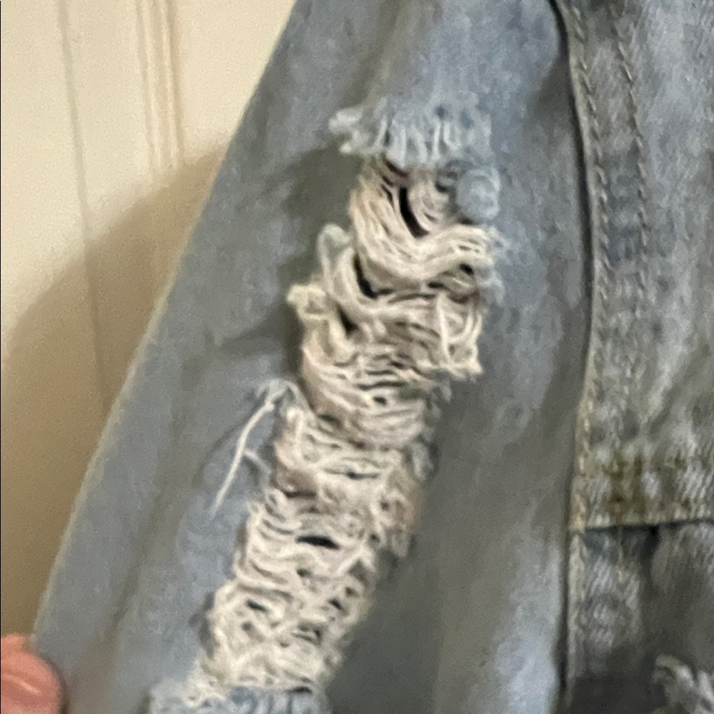 Love Tree Light Blue Distressed Denim Jacket - Picture 4 of 13
